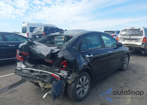 2022 Kia Rio S из США, поврежденный, VIN 3KPA24AD5NE458400